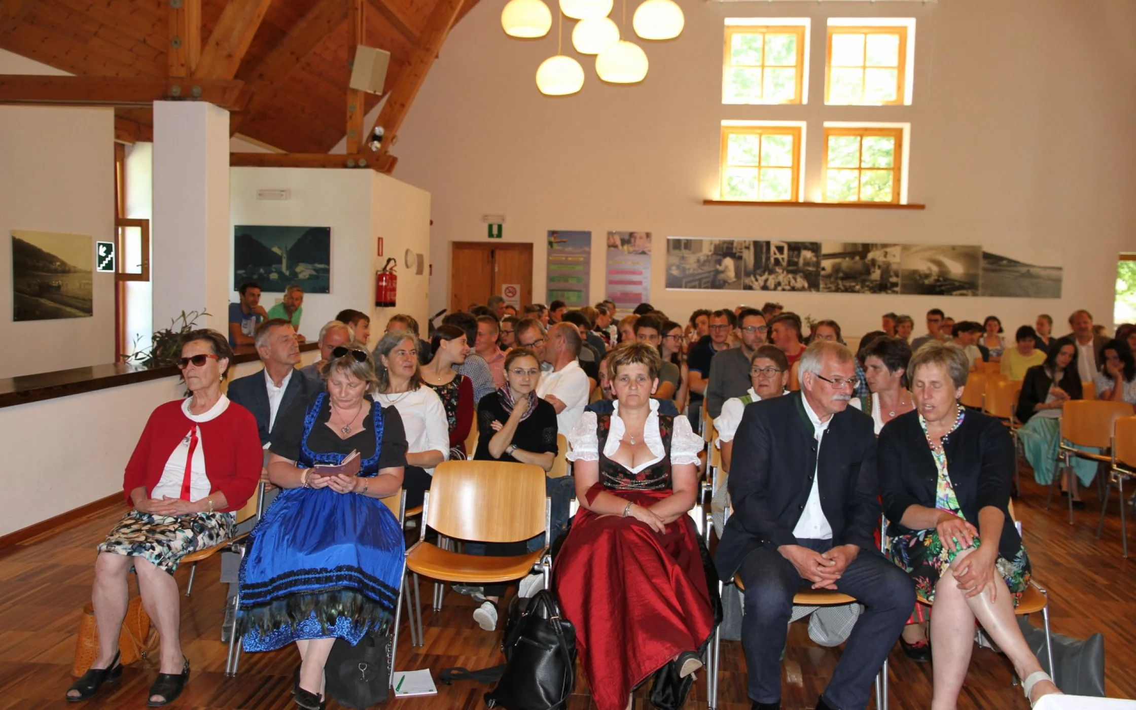Abschluss Buerinnenschule 2019SBO 3_1600x1067.JPG